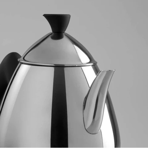 Jumbo Lizbon 3 Lt Siyah Paslanmaz Çelik Çaydanlık – Bakalit Kulplu, Kendinden Süzgeçli, Dayanıklı Tasarım