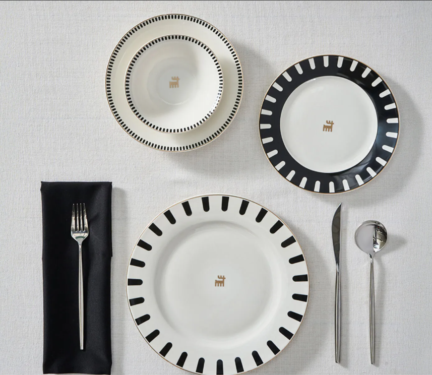 Karaca Elegance Bone 50.Yıl İmza Koleksiyonu Kore 24 Parça 6 Kişilik Yemek Takımı