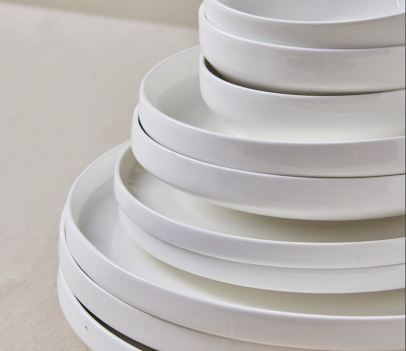 Karaca Stream Bone Saturn 24 Parça 6 Kişilik Yemek Takımı Beyaz