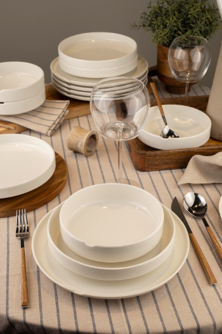 Kütahya Porselen Bone Chef Taste Of 18 Parça 6 Kişilik Şık Yemek Takımı – Günlük ve Özel Davetler İçin