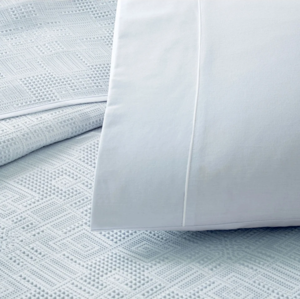 Taç jakar mavi renk pike takımı  tek kişilik