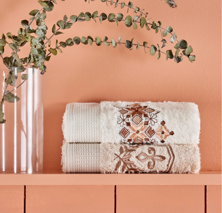 Taç Soft Bamboo Palace Bambu Aile Bornoz Takımı