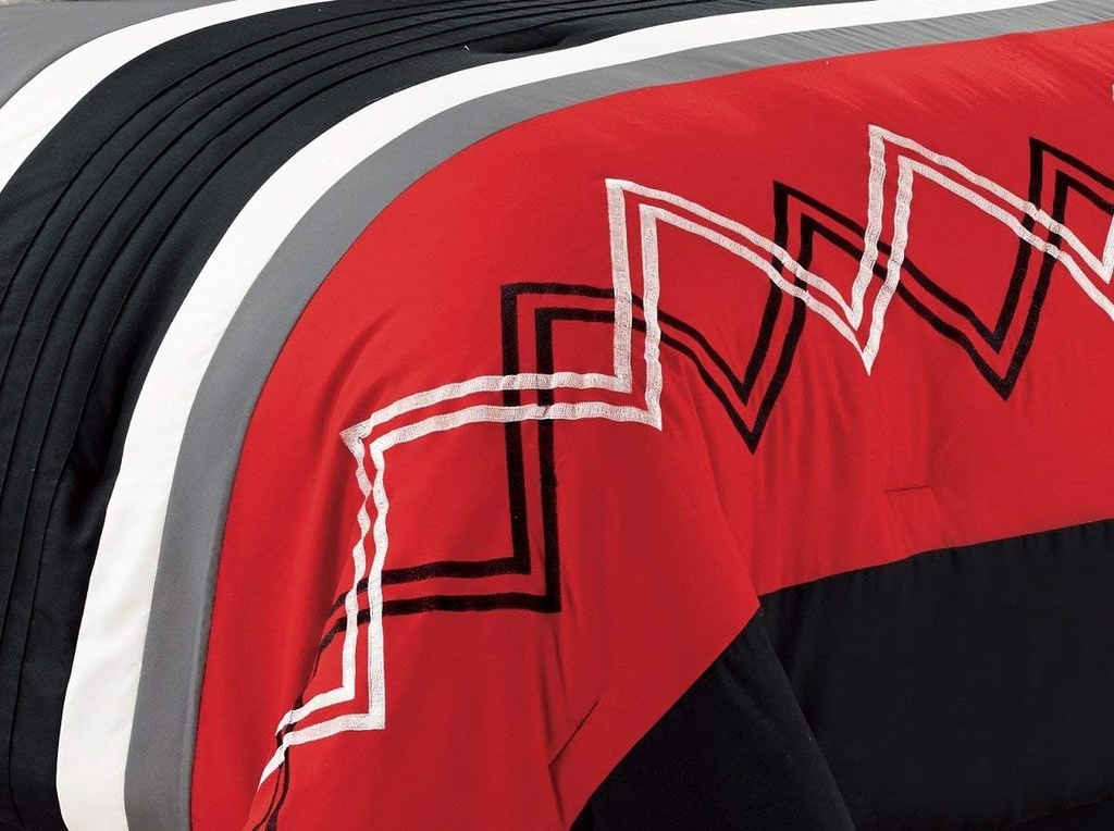 Chezmoi Collection Arden 7 Parça Modern Pileli Çizgili İşlemeli Zikzak Yatak Yorgan Seti Kırmızı