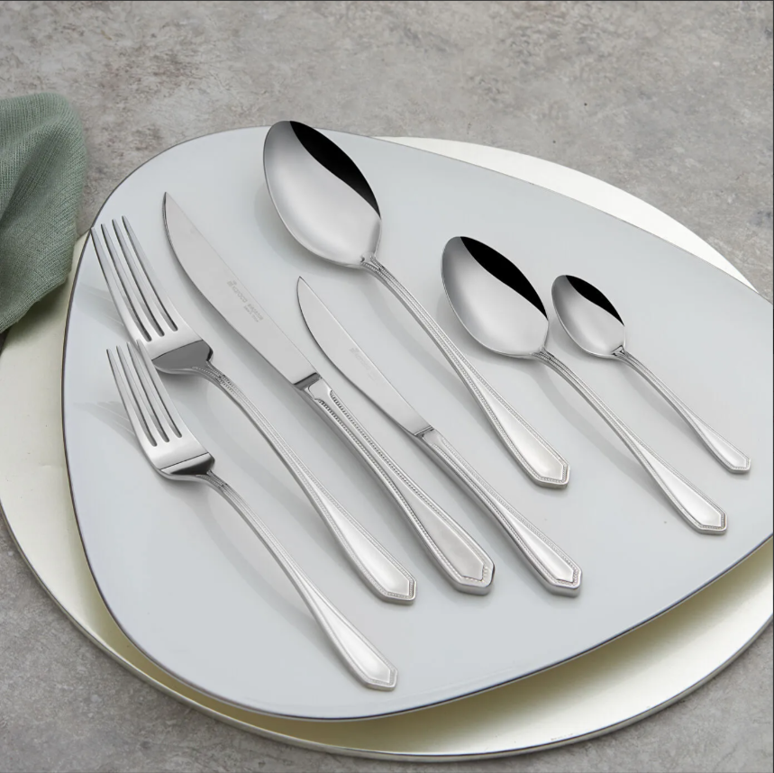 Karaca Madrid 84 Parça 12 Kişilik Elegance 316 Çatal Kaşık Bıçak Seti